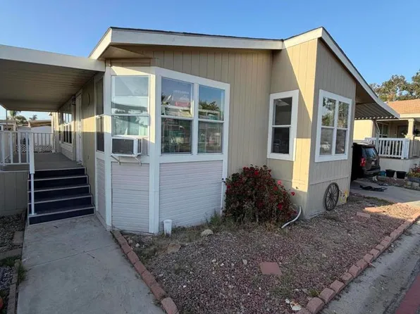 117 Calle Viejo #117, Camarillo, CA 93012