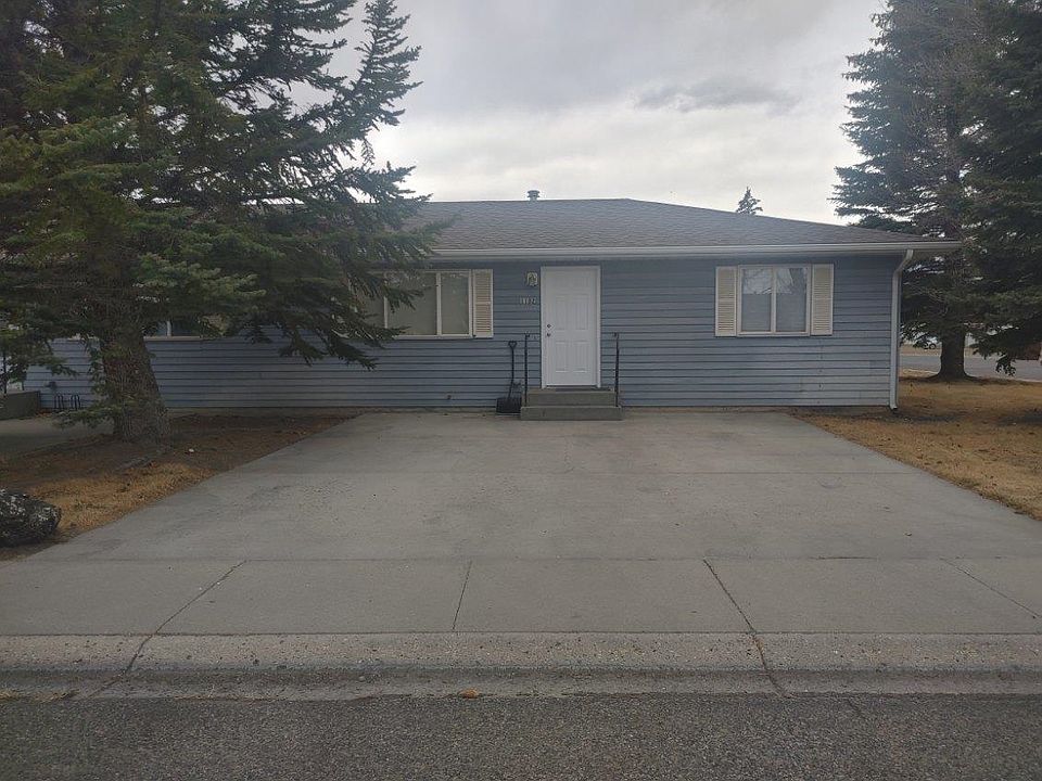 1st image of 1102 Elm Ave
