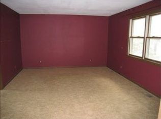 610 Church Hill Dr, Findlay, OH 45840