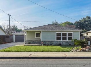 906 W Iowa Ave, Sunnyvale, CA 94086