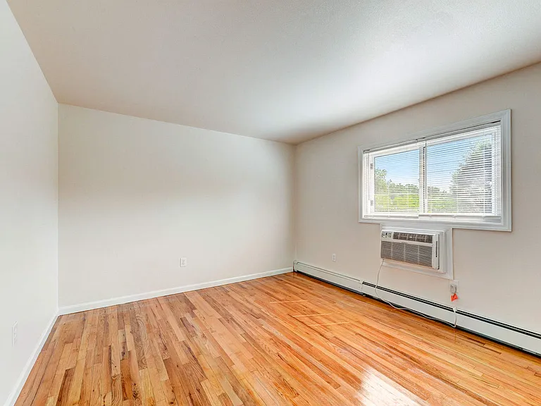 Rydal Apartments — Photo 3