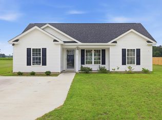 2581 Cottonwood Dr., Loris, SC 29569