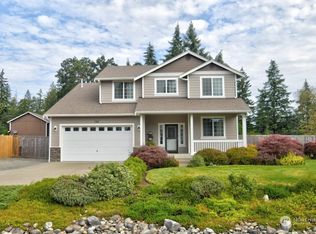 102 Crimson Ct SE, Rainier, WA