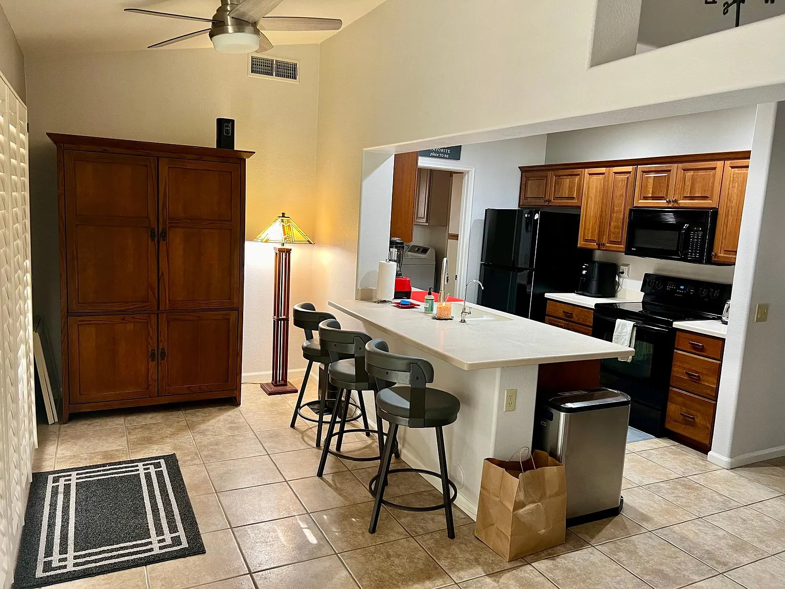 2 bed, 2.5 bath, 1560 sqft, $2,250 — Photo 4