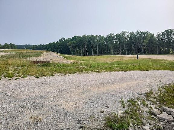 4th image of 1 Old Phelps Rd
