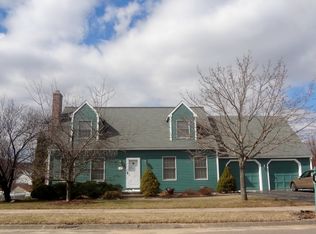 133 McCormick Ln, Middletown, CT 06457