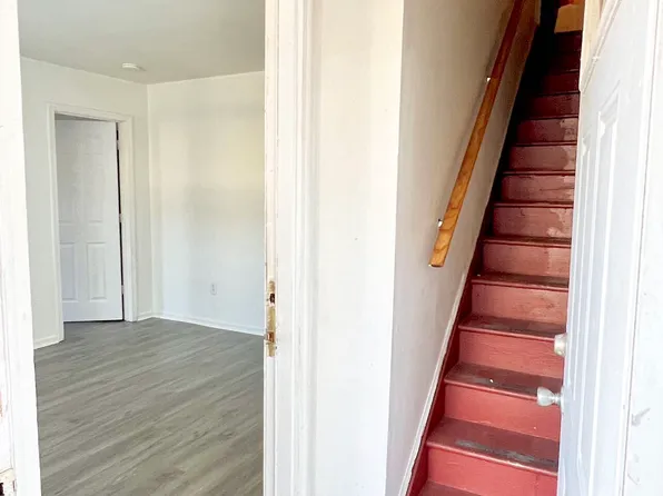 523 Ashlawn Dr, Norfolk, VA 23505