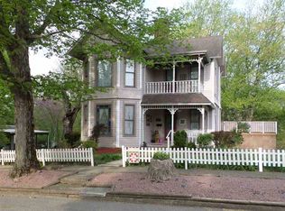 216 N Newlin St, Veedersburg, IN 47987