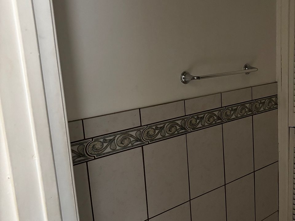 bathroom with tile