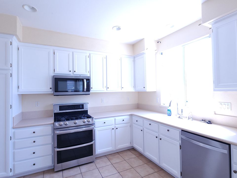 1st image of 2404 Paso Robles Ct