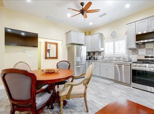 10780 Andora Ave, Chatsworth, CA 91311