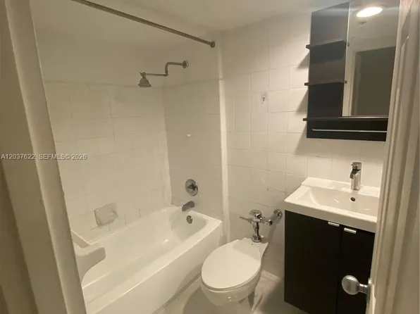 1500 Bay Rd, Miami Beach, FL