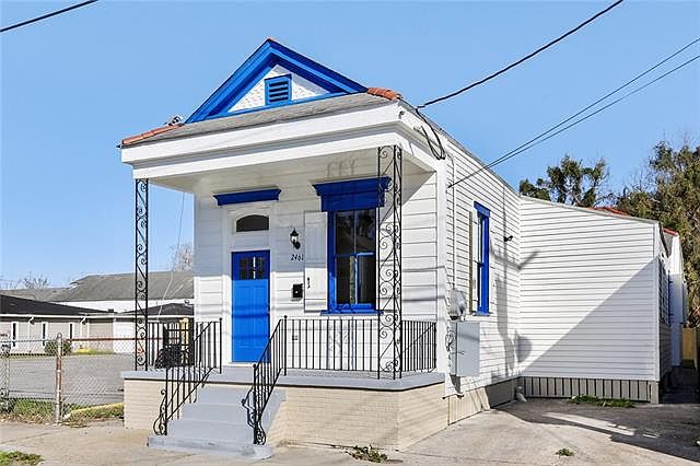 1st image of 2461 N Claiborne Ave