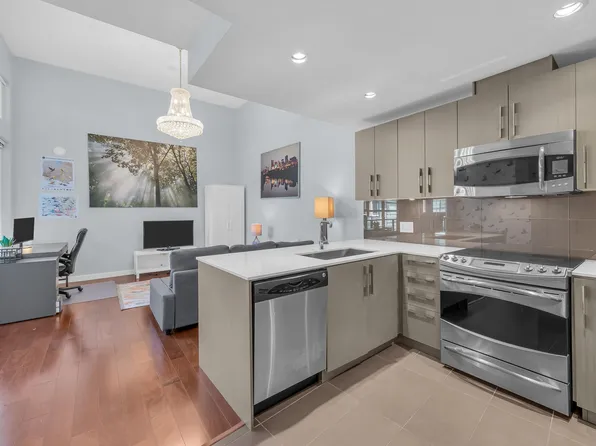 3479 Wesbrook Mall #Penthouse 17, Greater Vancouver, BC V6S 0E3