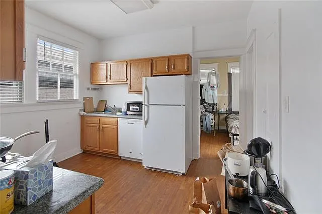 6325 S Johnson St — Photo 4
