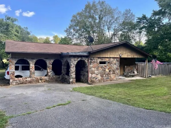 107 Hideaway Hills Dr, Hot Springs, AR 71901