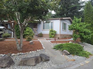 12724 NE 199th St, Bothell, WA 98011