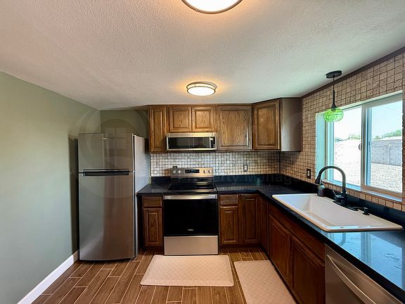 5th image of 11319 E 5th Ave