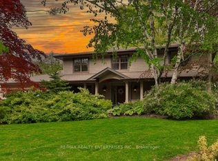 1293 Greenoaks Dr, Mississauga, ON L5J3A1