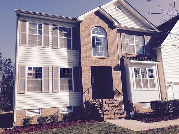 Woody front of house_04012016