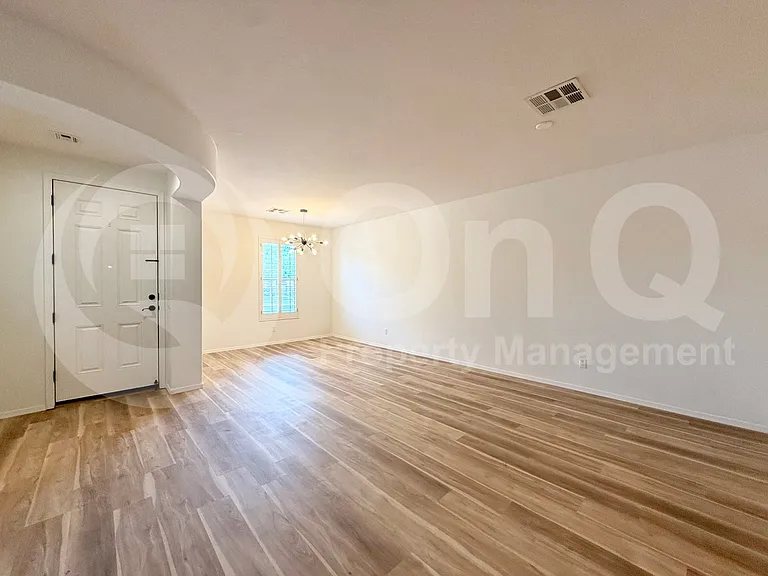2848 E Fandango Dr — Photo 7