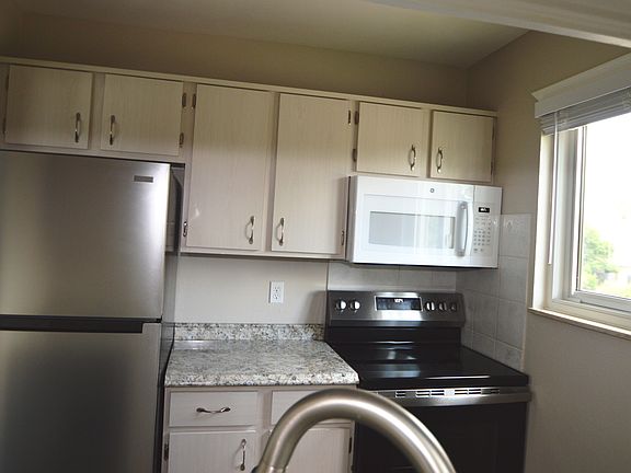 5th image of 8751 Chase Dr APT 182