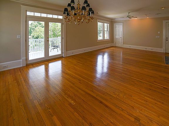 Huge Dining / Living Room