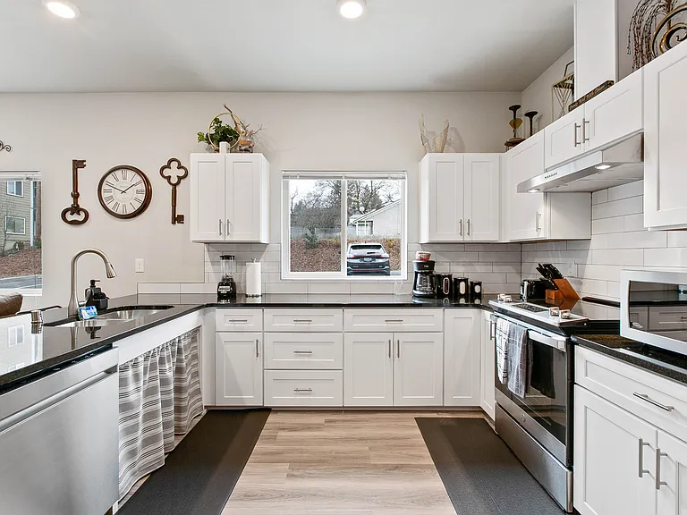 509 S Scott St #103 — Photo 33