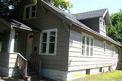 2nd image of 1866 Terrace St