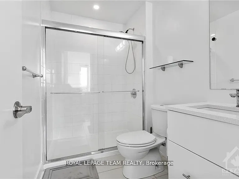 108 Richmond Rd #412 — Photo 17