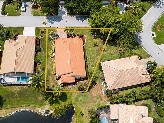 2nd image of 9850 Las Casas Dr