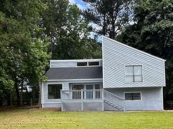 3561 Mill Lake Dr, Douglasville, GA 30135