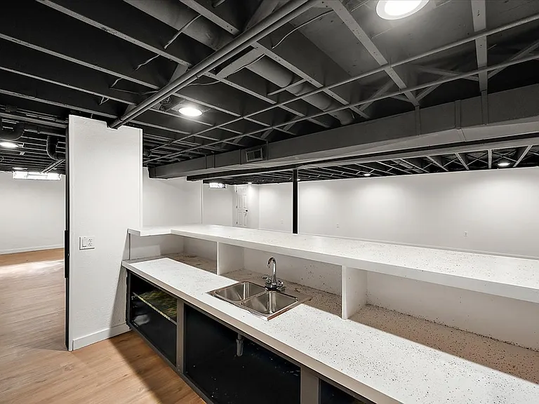 11489 Anna Lisa Dr — Photo 35