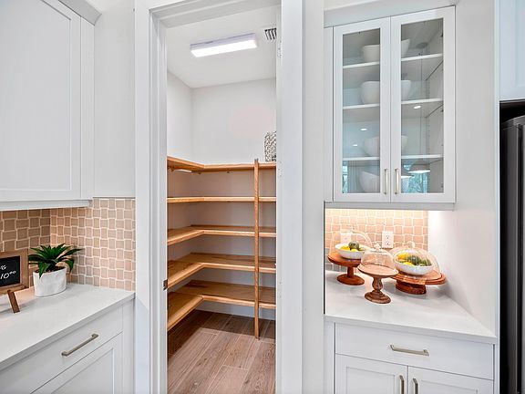 Kitchen Pantry Seabreeze