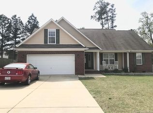 112 Rockingham St, Spring Lake, NC 28390