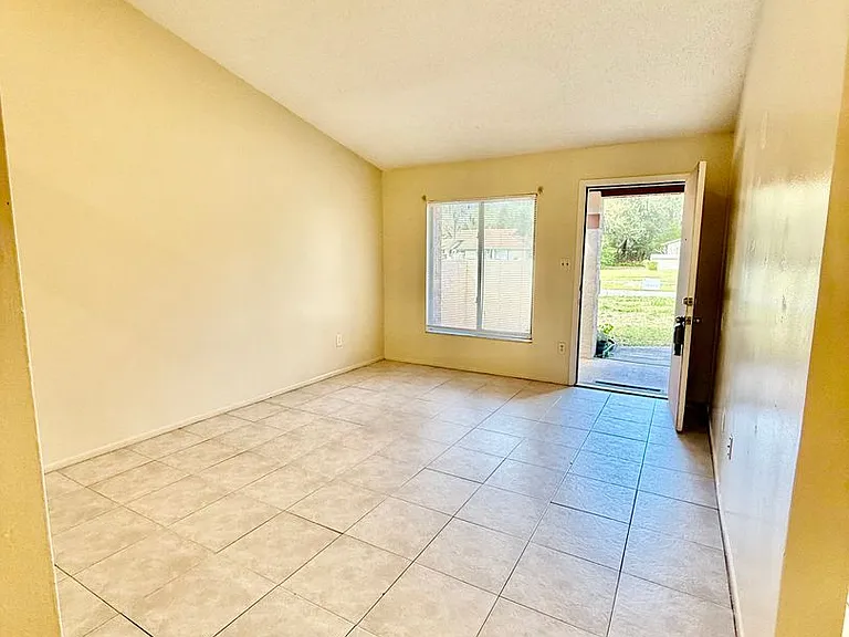 10376 Riva Ridge Trl — Photo 6