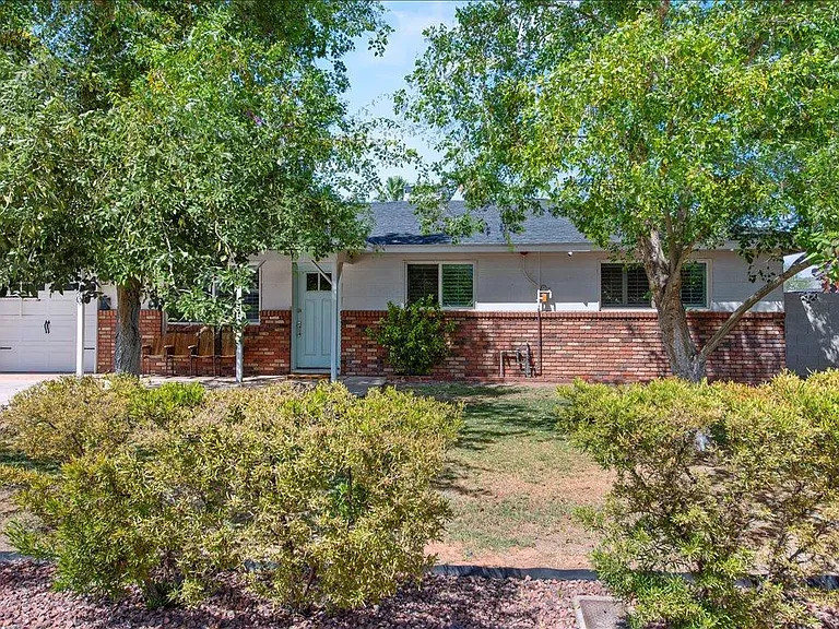 6520 E Osborn Rd — Photo 23