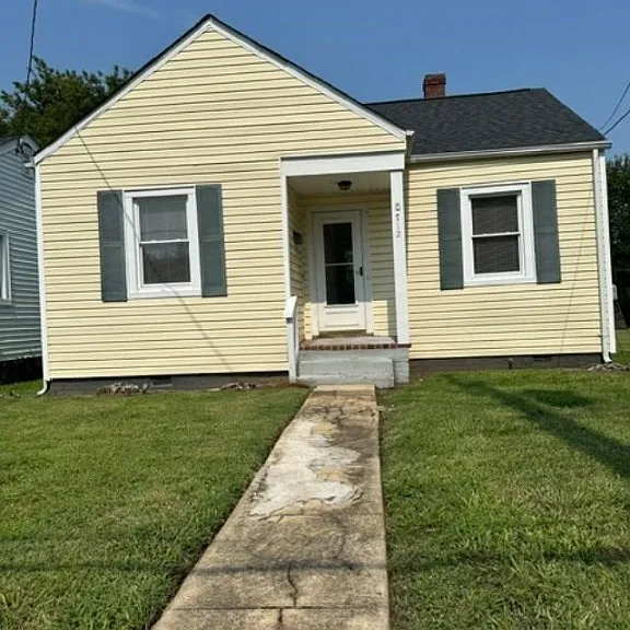 712 S Meadow St — Photo 1