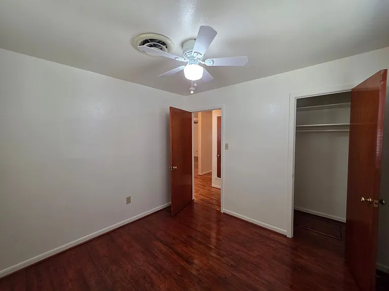 303 Nauert St — Photo 23