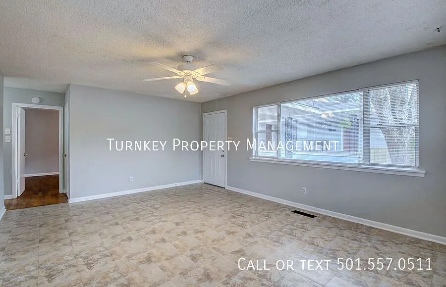 7305 Kentucky Ave Unit A -- Half Off First Month's Rent!! — Photo 4