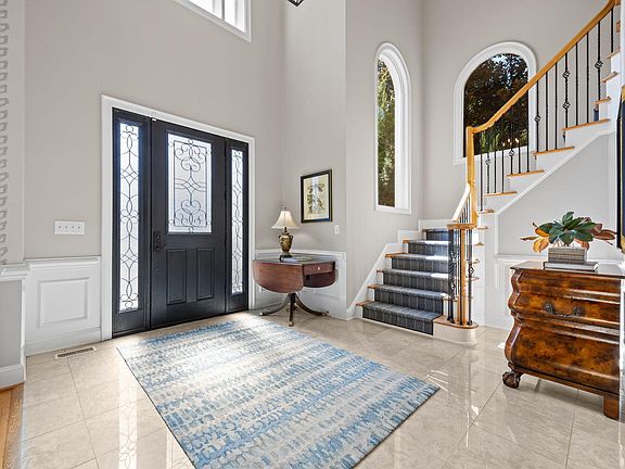 3rd image of 1012 Cross Clay Ct