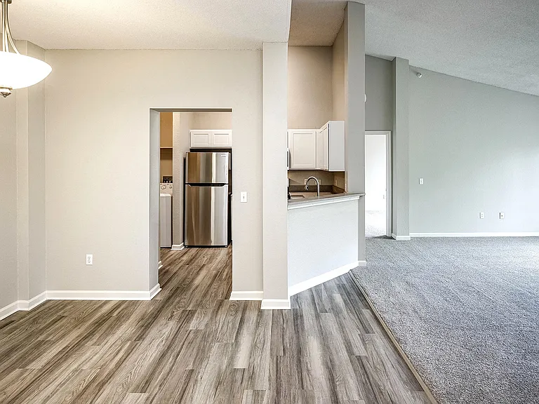 Autumn Grove Apartments — Photo 30