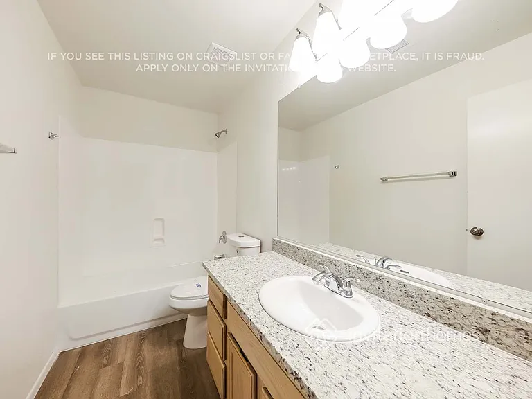 5584 W Mercer Ln — Photo 15