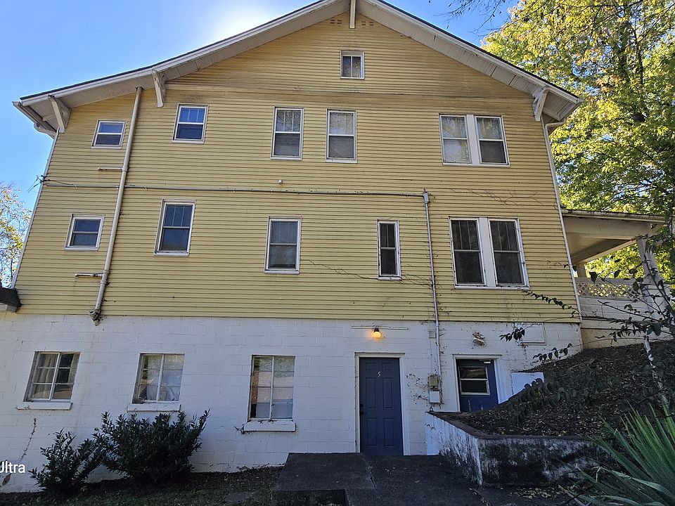 1st image of 1412-1418 Armstrong Ave NE #6
