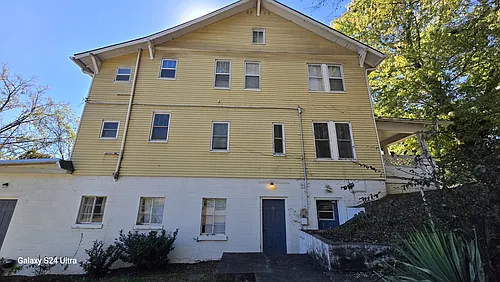 1412-1418 Armstrong Ave NE Photo 1