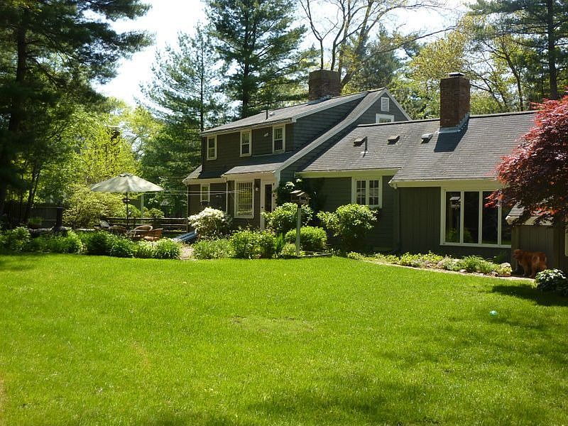 28 Longmeadow Rd, Hingham, MA 02043 Zillow