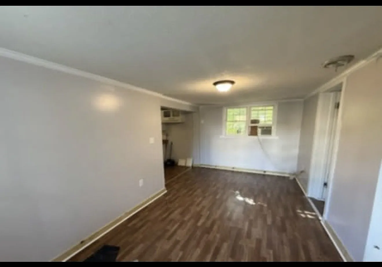 2 bed, 1.5 bath, $995 — Photo 2