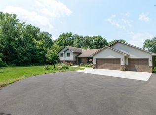 21555 Fireside Ct, Cold Spring, MN 56320