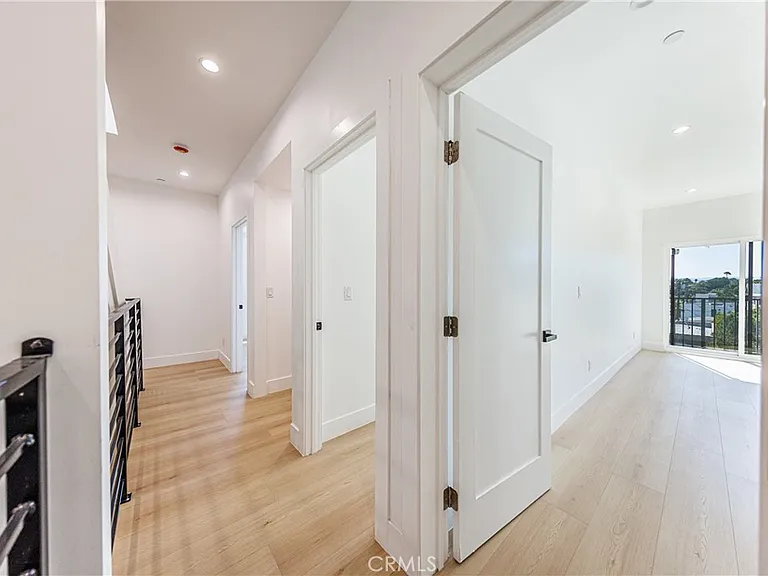 1332 S Longwood Ave #1 — Photo 28