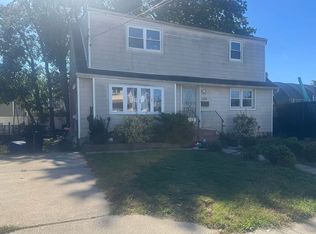 1325 Journal Ave FLOOR 2, Elmont, NY 11003